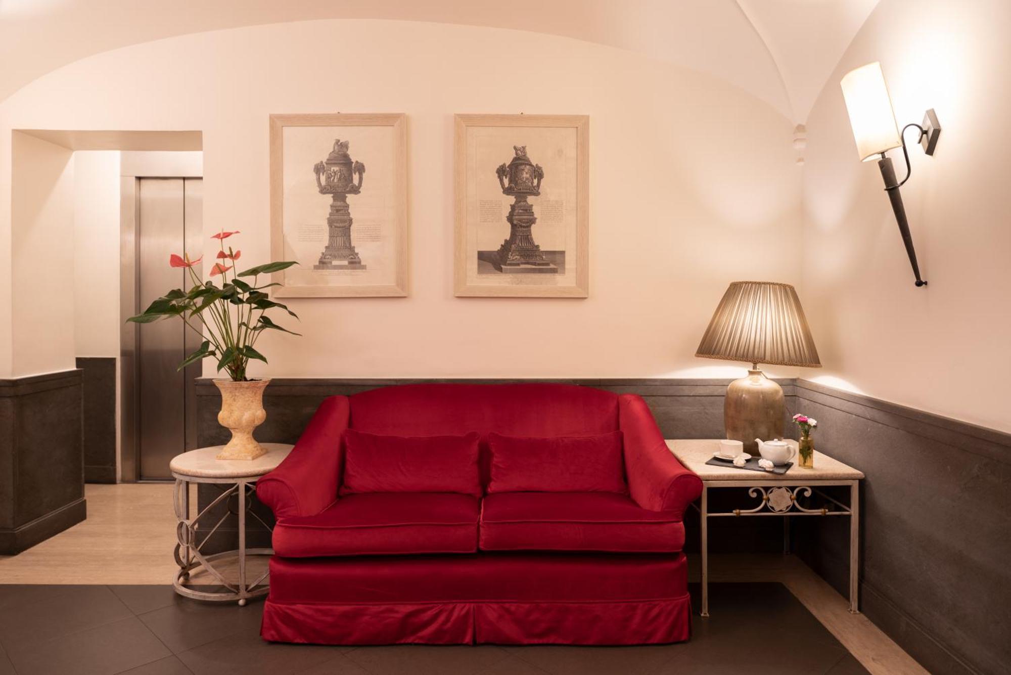 Glori Hotel