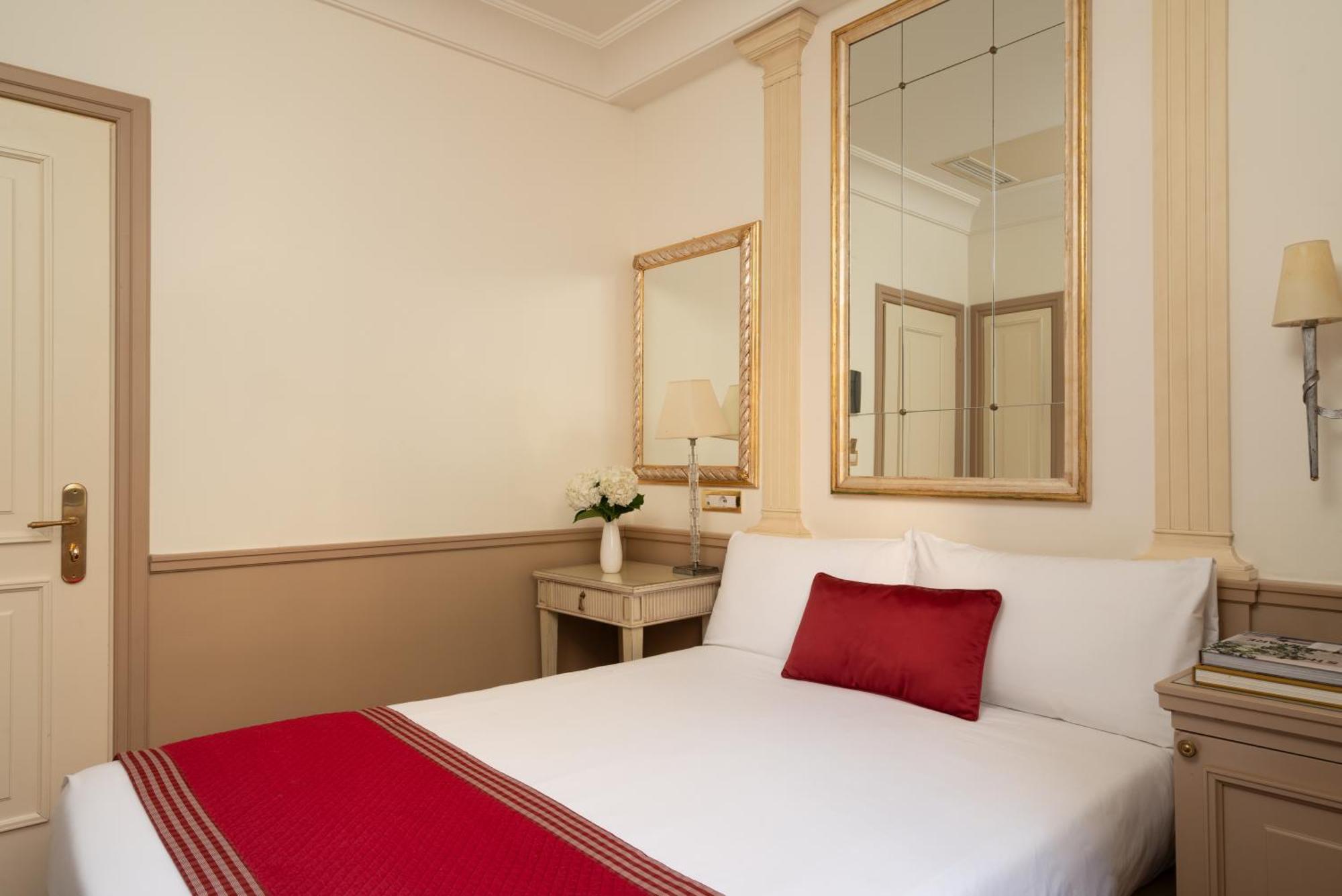 Glori Hotel