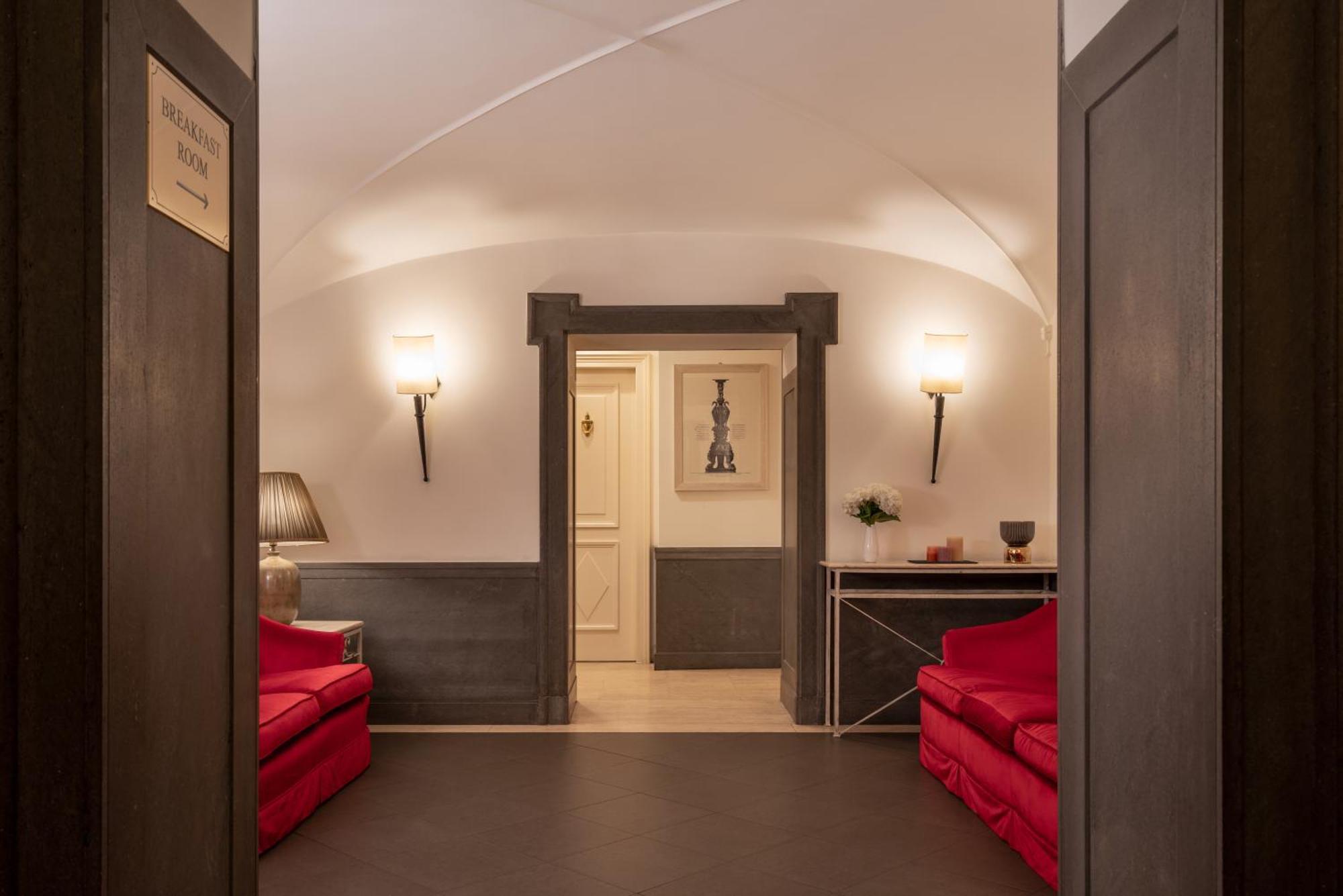 Glori Hotel