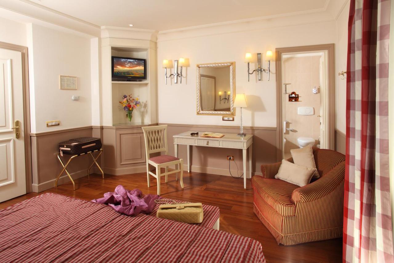 Glori Hotel